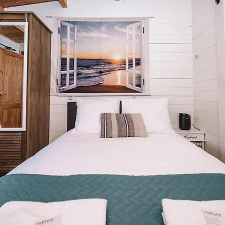 Rosa's Cottage, Garden And Free Parking *