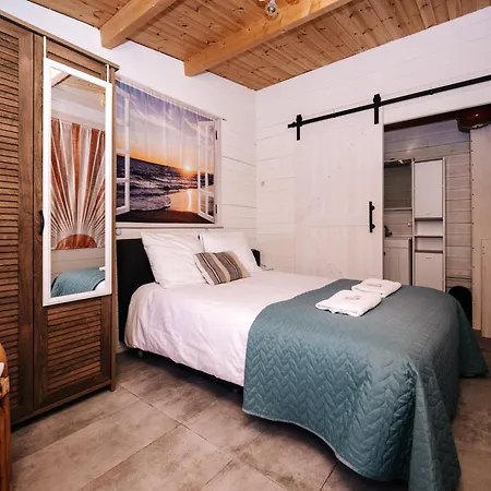 Appartement Rosa's Cottage, Garden And Free Parking