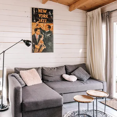 Appartement Rosa's Cottage, Garden And Free Parking *