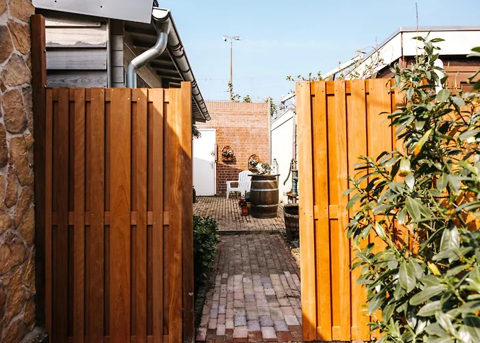 Rosa's Cottage, Garden And Free Parking * 잔드보르트